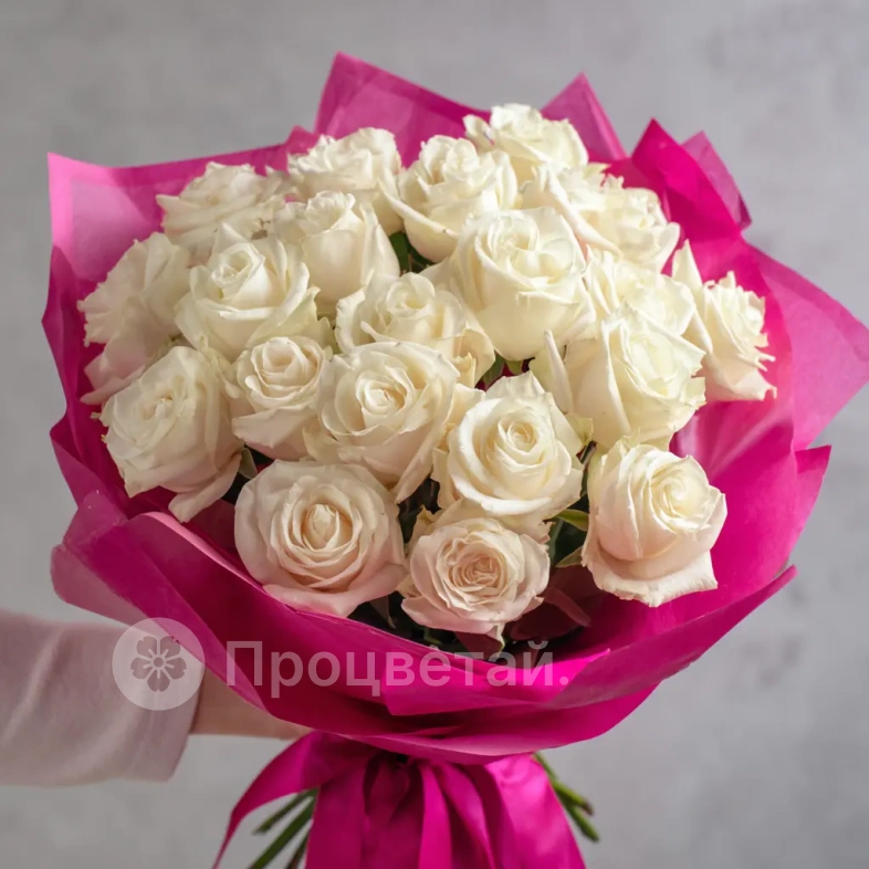 Белые розы &laquo;Чистота сердца&raquo;