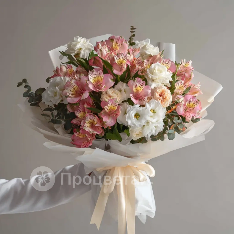 Букет с альстромериями &laquo;Танец лепестков&raquo;