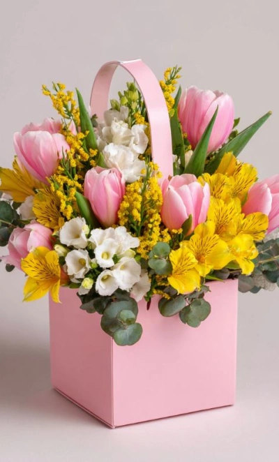 Композиция в сумочке «Весенний коктейль»