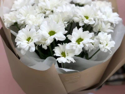 Букет из хризантем «Белое облако»