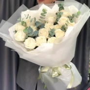 Букет из белых роз &laquo;Снежное облако&raquo; 1