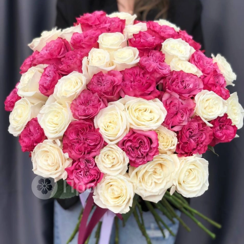 Букет из 51 розы &laquo;Нежность и страсть&raquo;