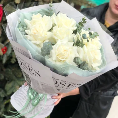 Букет из белых французских роз  «Белый Шёпот»