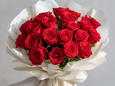 Красные розы «Алое признание»